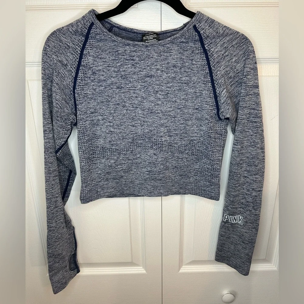 VS Pink Long Sleeve Seamless Workout Top Sz.L